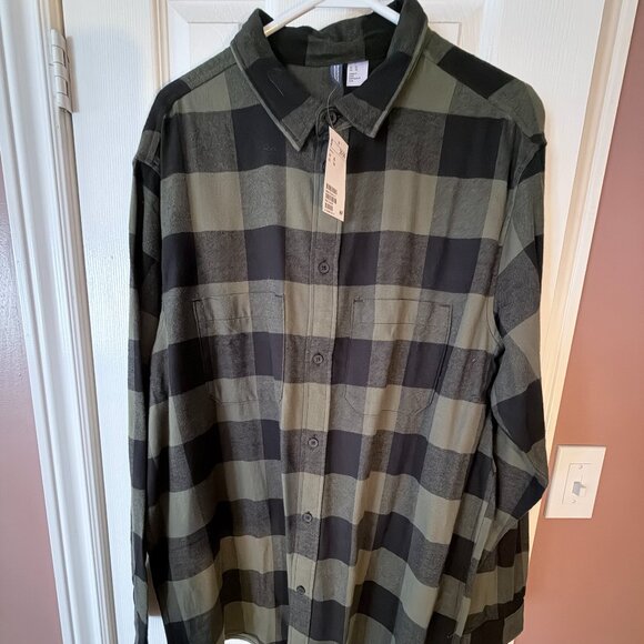 NWT H&M Men's Plaid Button Down - Picture 1 of 6